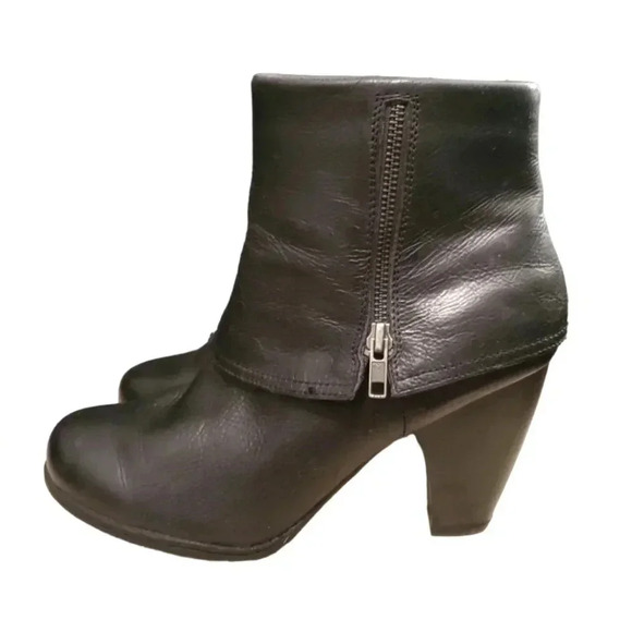 b.o.c. black leather foldover zip up heeled bootie size 10 - Picture 2 of 7